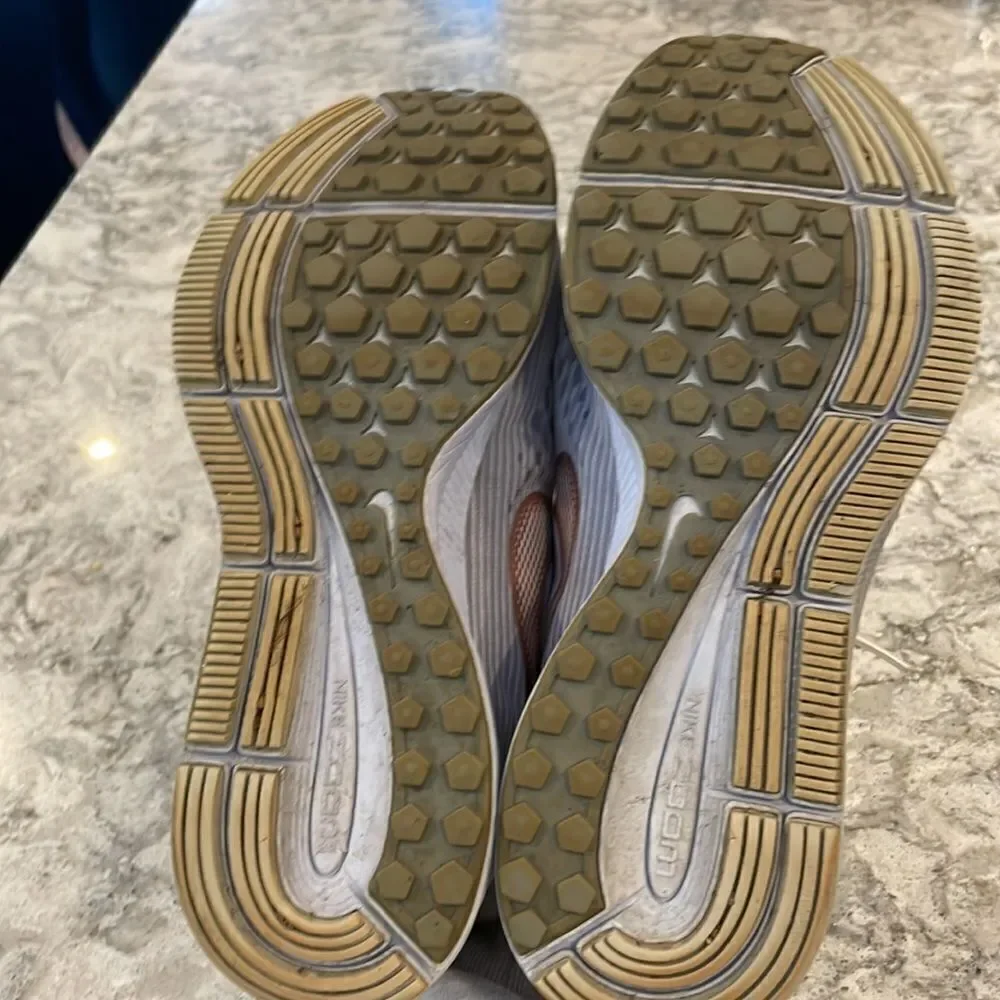 N/A women’s nike